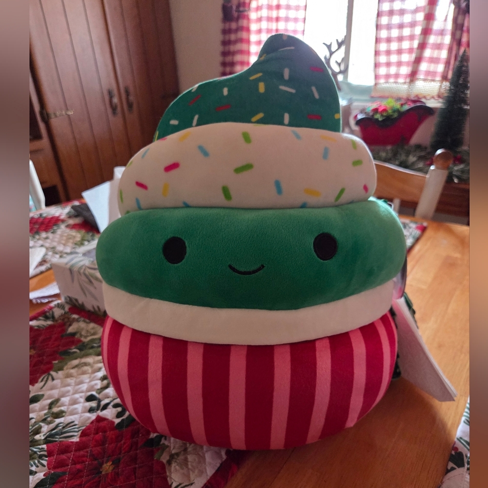 Chantal The Christmas 12" Cupcake Squishmallow